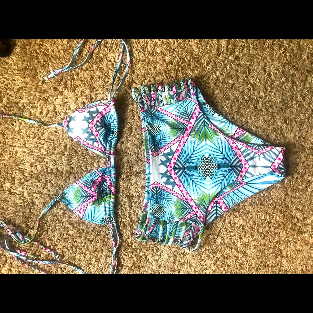 Cupshe Sz Medium high waisted bikini